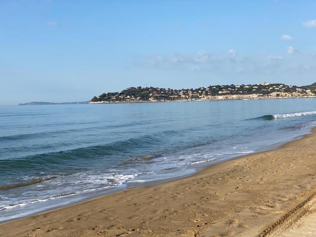 Appartement Le Diatomee - Rue Du Port à Cavalaire-sur-Mer Extérieur photo